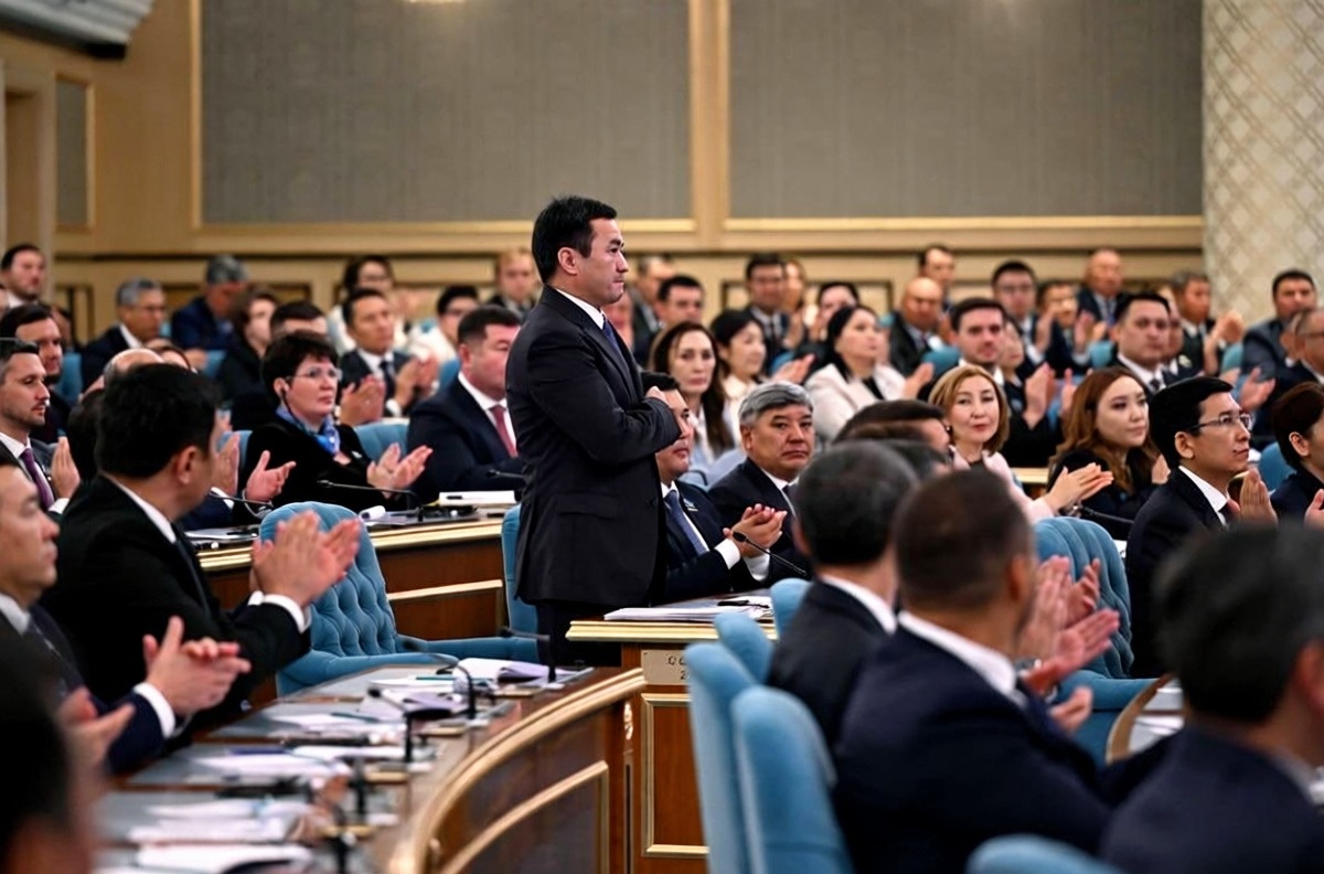 Kazakistan'da 145 sandalyeli tek meclisli Kurultay göreve başladı