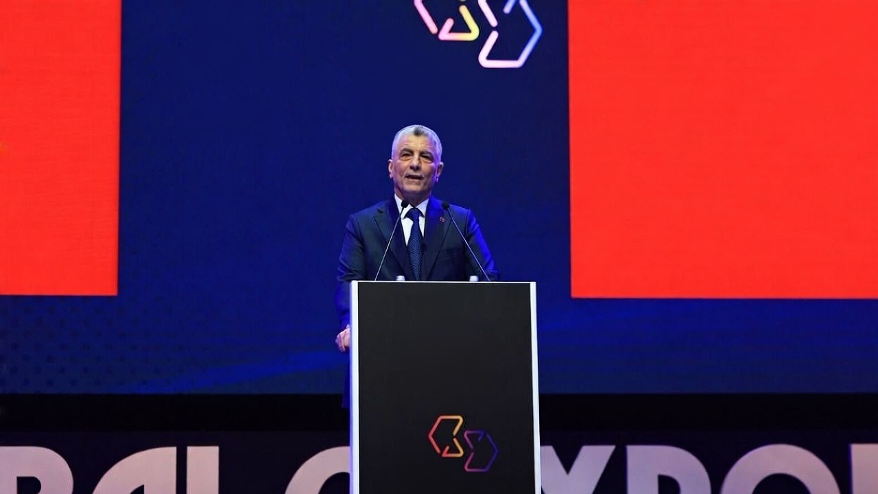 İstanbul'daki e-ihracat zirvesinde 1,4 milyar dolarlık ticaret potansiyeli öngörüldü
