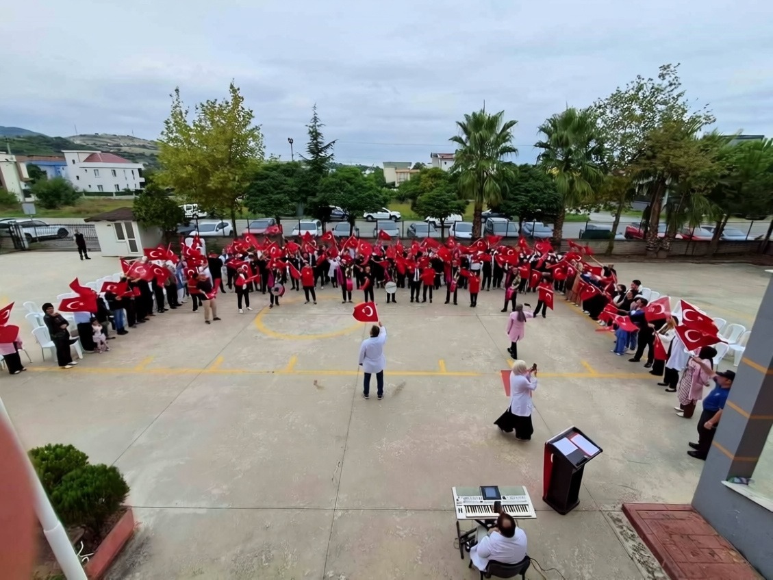 Samsun'da özel öğrenciler İlköğretim Haftası'nı coşkuyla kutladı