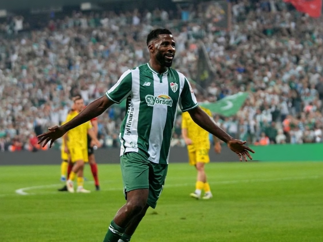 Bursaspor, Kelechi Iheanacho'nun iki golüyle Batman Petrolspor'u yendi
