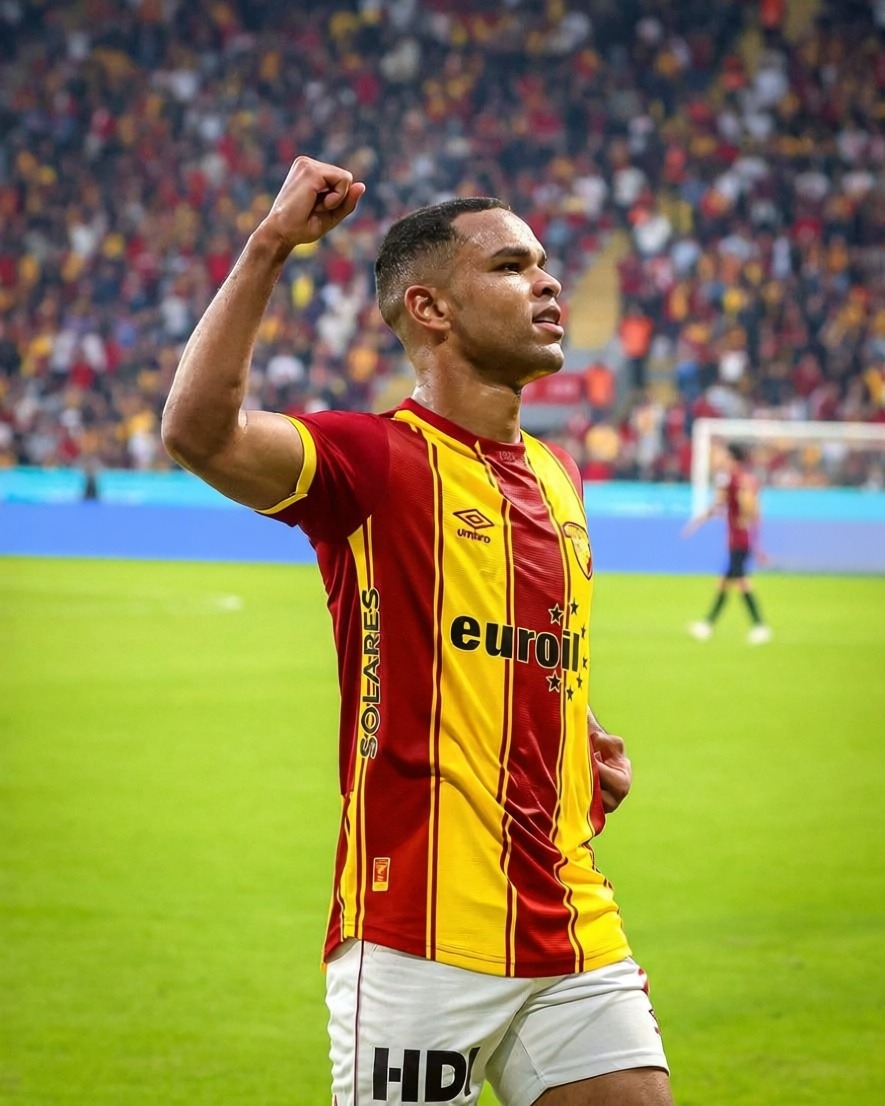 Göztepe'de Juan Silva 6 maçta 4 gol atarak takımın gol yükünü çekti