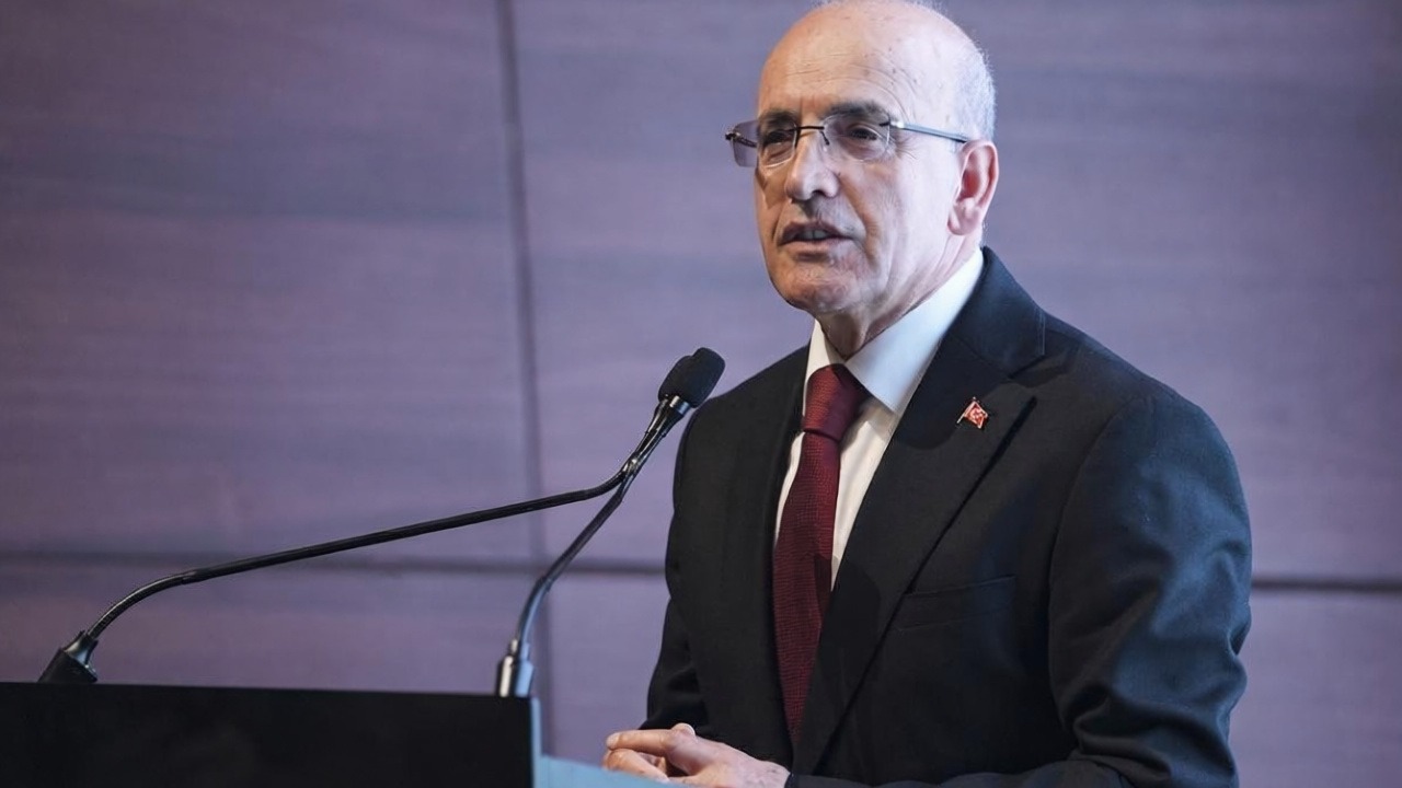 Bakan Şimşek fiyat istikrarına olan bağlılığın sürdüğünü açıkladı