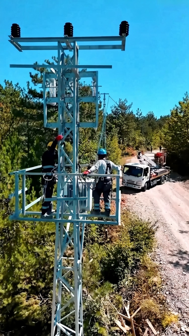Sorkun Mahallesi'nin elektrik altyapısı 5 milyon liralık yatırımla yenileniyor