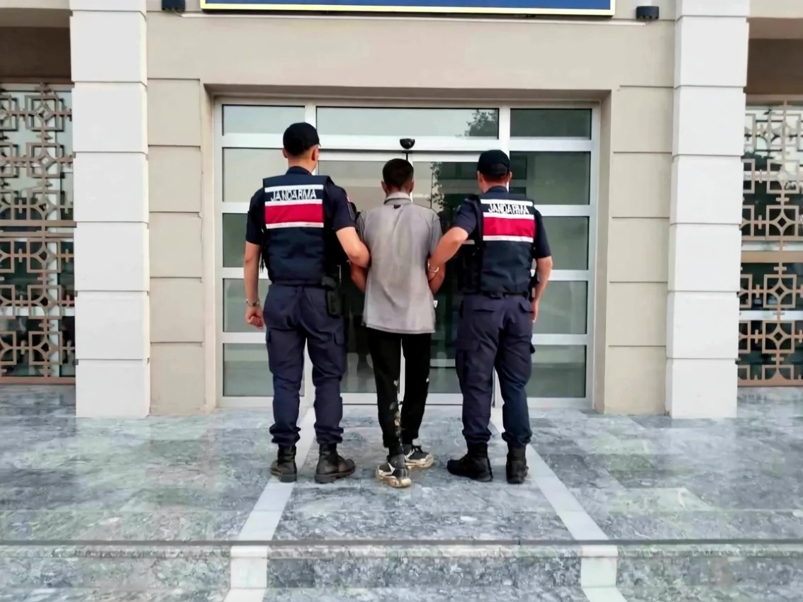 Germencik'te incir hırsızlığı yapan şüpheli suçüstü yakalandı