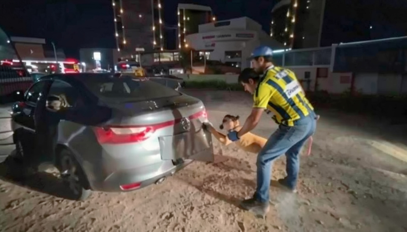 Kartal'da minibüsün skuter sürücüsüne çarpması sonucu bir kişi ağır yaralandı