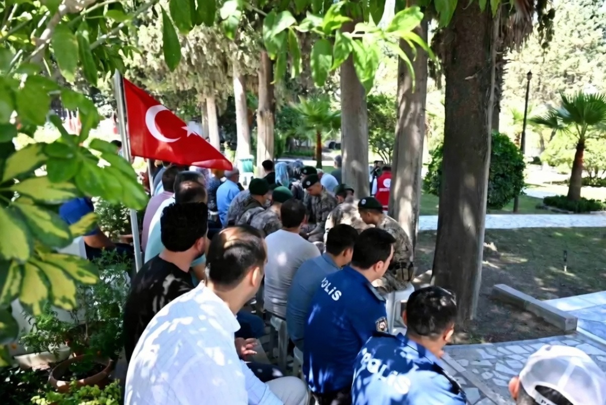 Şehit polis memuru Fatih Kılbey Antakya Şehitliği'nde anıldı