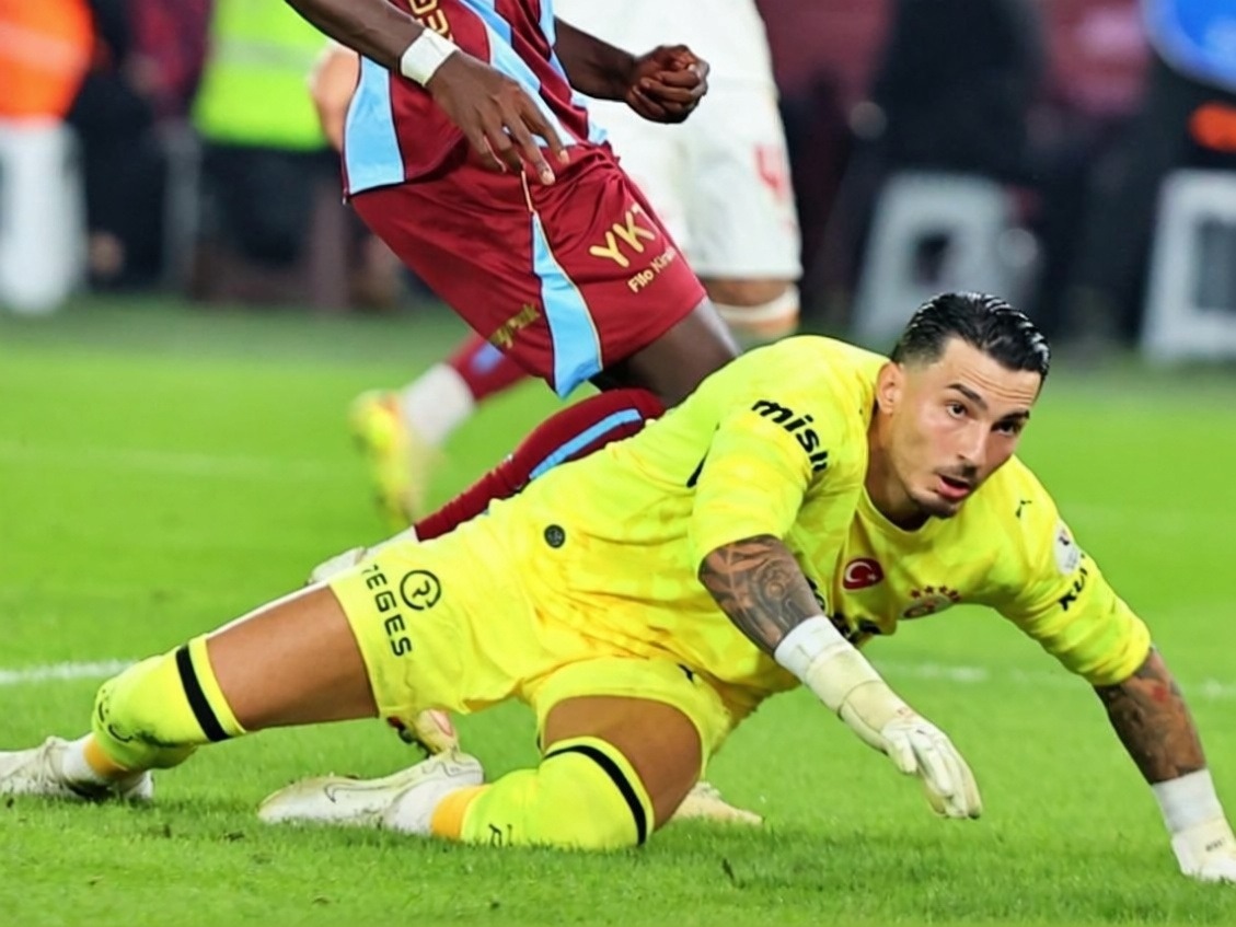Trabzonspor, Galatasaray kalesinde 4 isabetli şutla 4 gol buldu