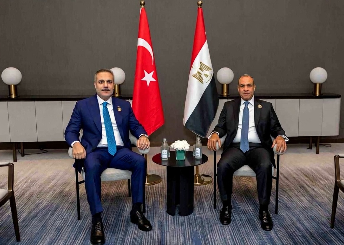 Dışişleri Bakanı Hakan Fidan Bağdat'ta Mısırlı mevkidaşı ile görüştü