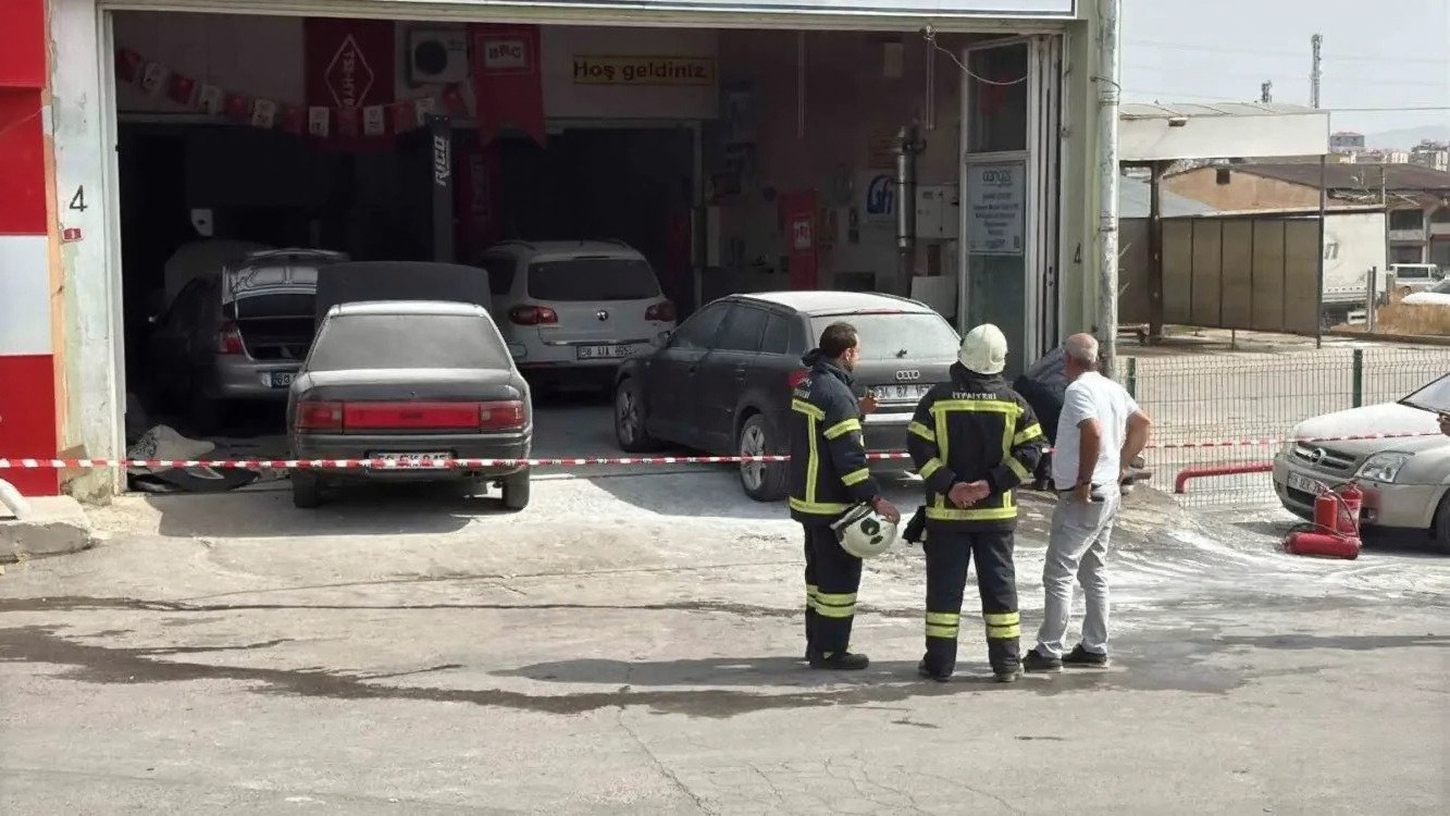 Sivas'ta LPG dönüşüm servisinde patlama: 5 yaralı