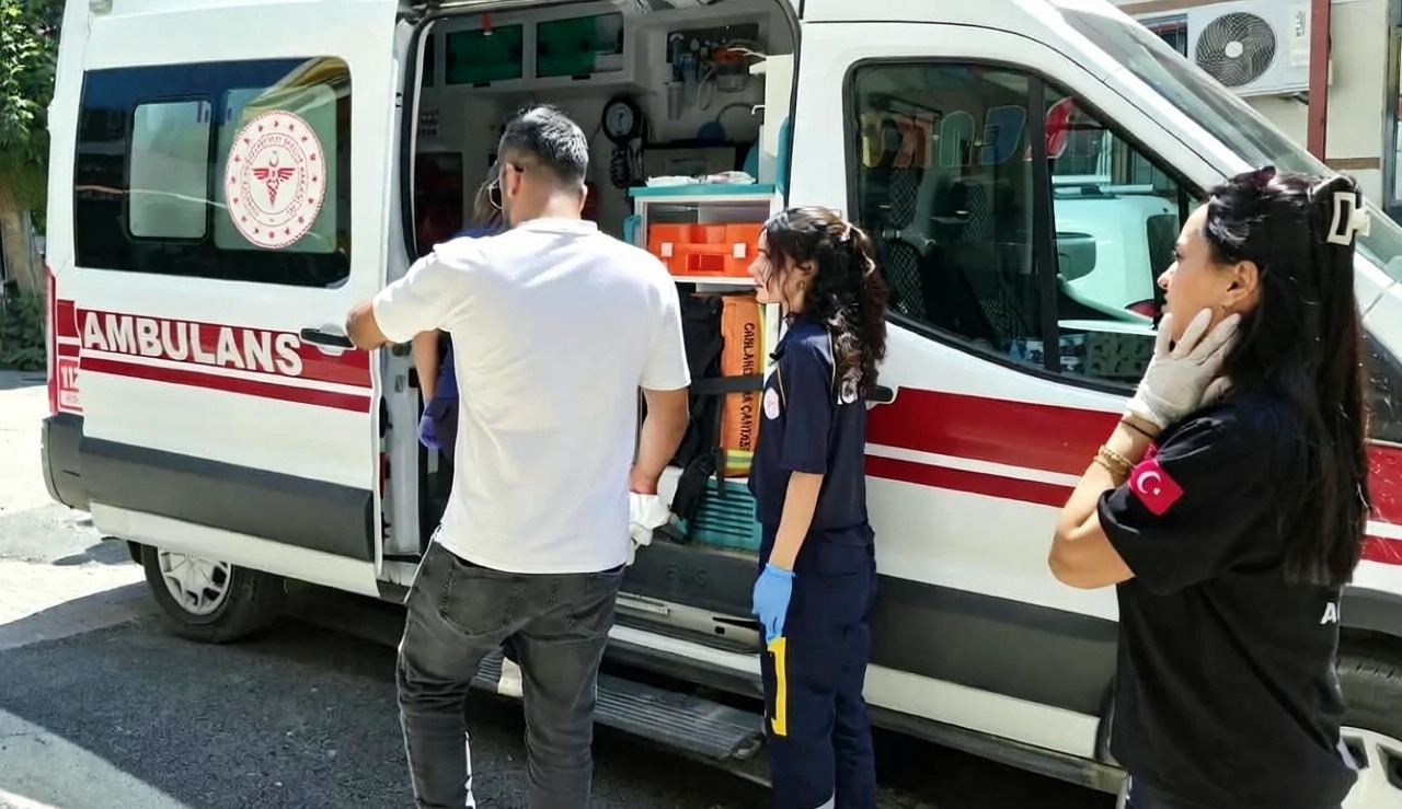 Adıyaman'da ablası ve eniştesi tarafından bıçaklanan genç yaralandı