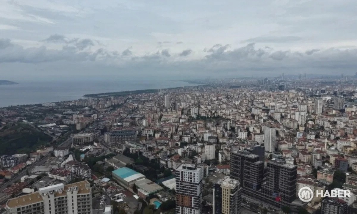 İstanbul'un Avrupa Yakası'nda sağanak yağış su baskınlarına yol açtı