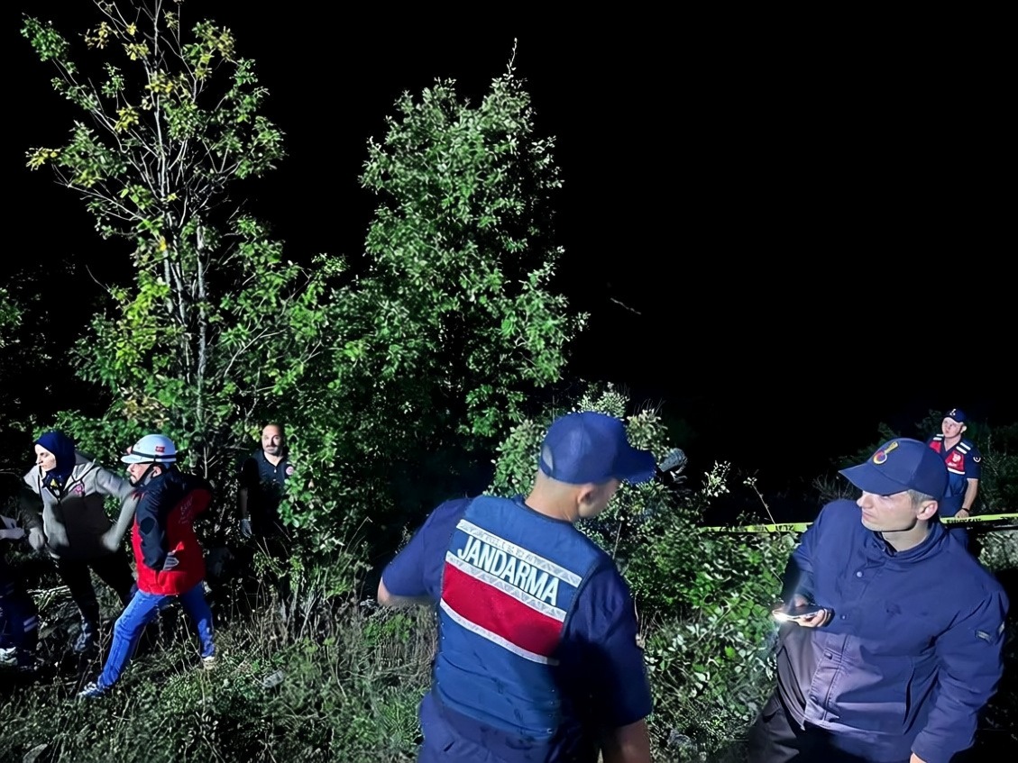 Artvin'in Şavşat ilçesinde ATV şarampole yuvarlandı, bir kişi öldü