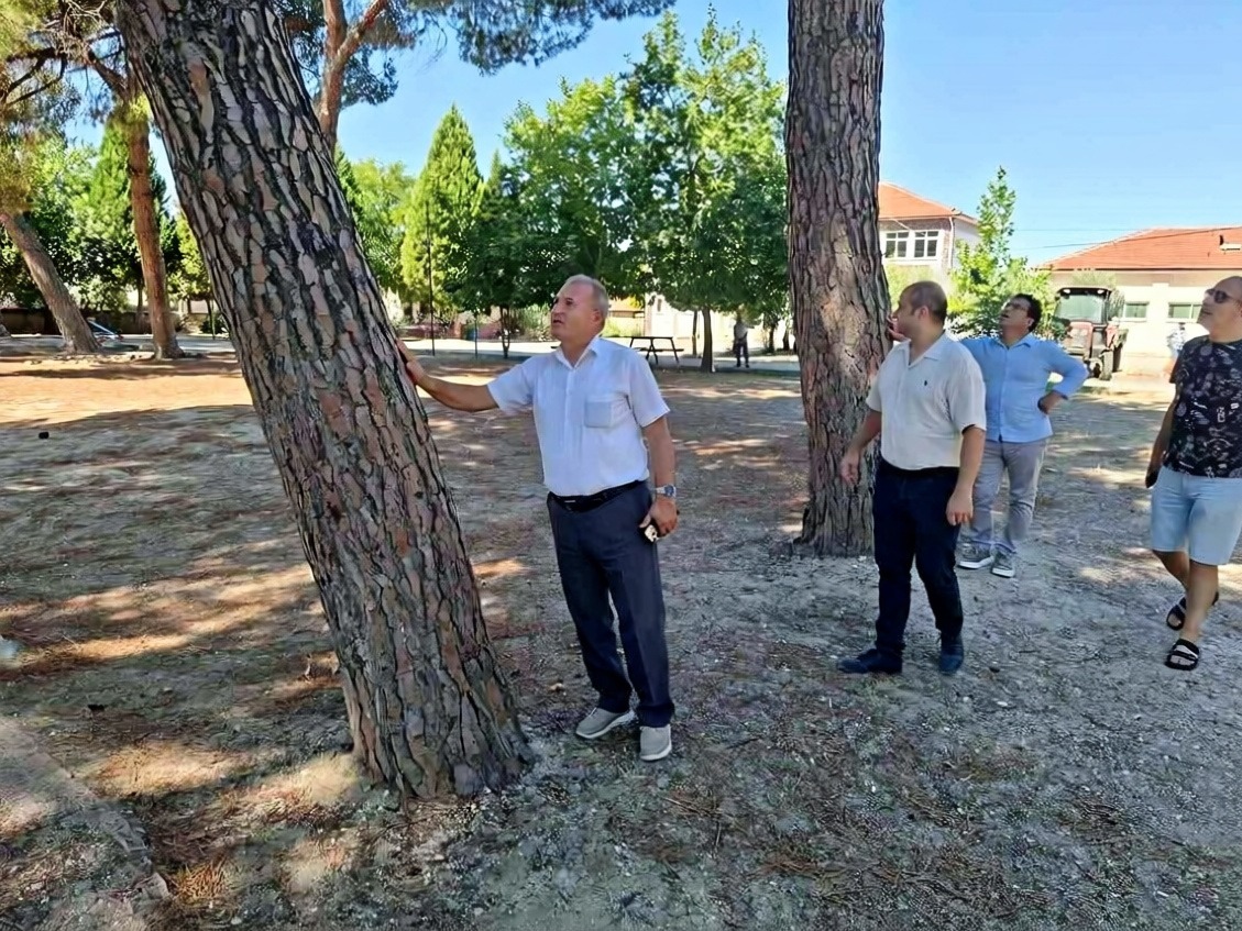 Sarıgöl'de yeni eğitim yılı öncesi okul hazırlıkları incelendi
