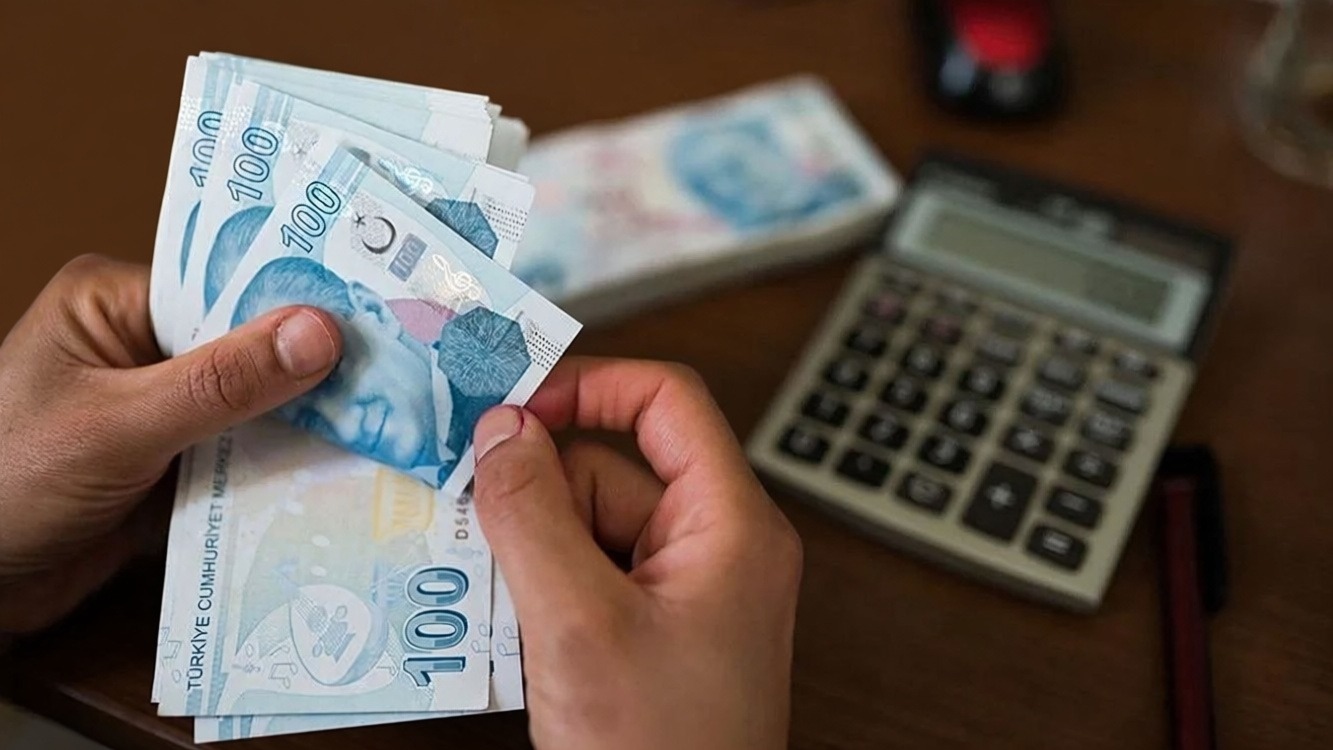 Memur ve emekli maaş artışları için Ocak ayı hesaplamaları sürüyor
