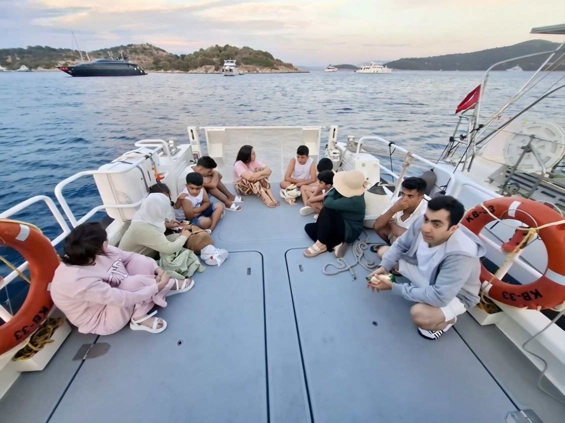 Bodrum açıklarında düzenlenen operasyonlarda 48 düzensiz göçmen yakalandı