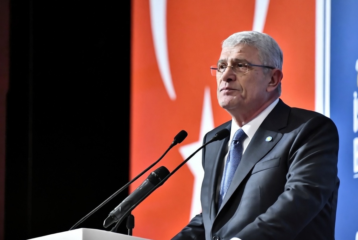 Dervişoğlu The Economist'in fon krizi uyarısını paylaşarak hükümeti eleştirdi