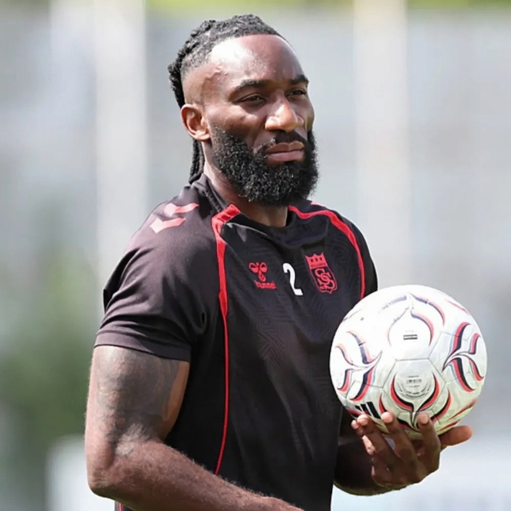 Sivasspor'da Aaron Appindangoye sakatlandı