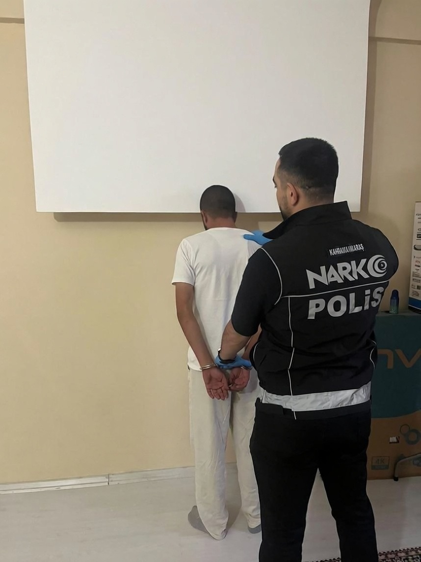 Elbistan'da uyuşturucu operasyonunda 3 kişi tutuklandı