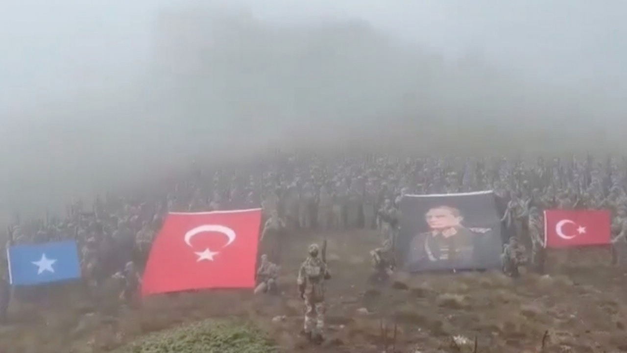 Türk ve Somalili komandolar Erciyes Dağı'nda ortak tatbikat yaptı