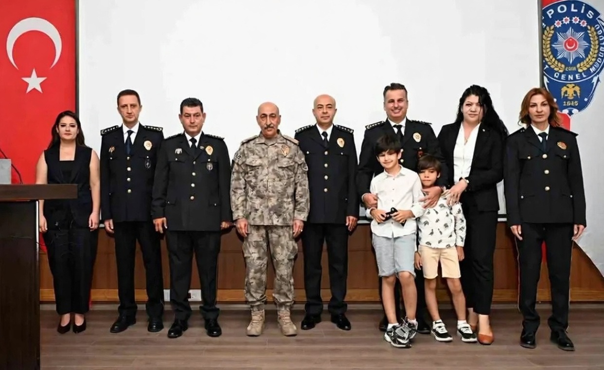 Muğla İl Emniyet Müdürlüğü'nde rütbe terfi töreni yapıldı