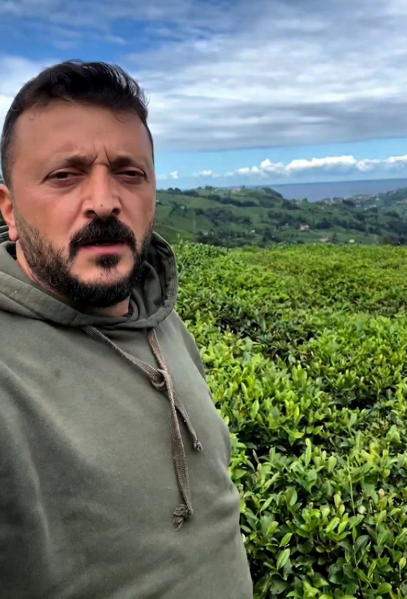 Rize'de çay üreticisi güneşli hava için oruç adağında bulundu
