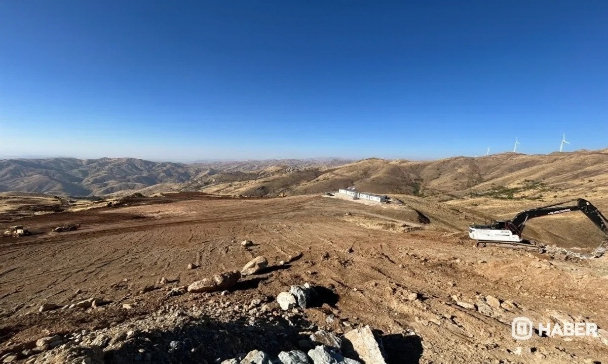 Ümraniye Belediyesi Elazığ'da güneş enerjisi santrali kuruyor