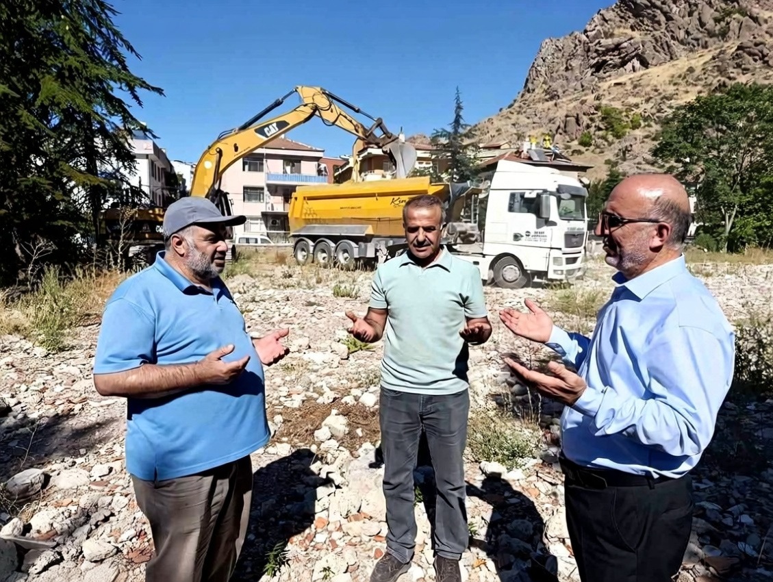 Afyonkarahisar'da yeni müftülük binasının inşaatı dualarla başladı