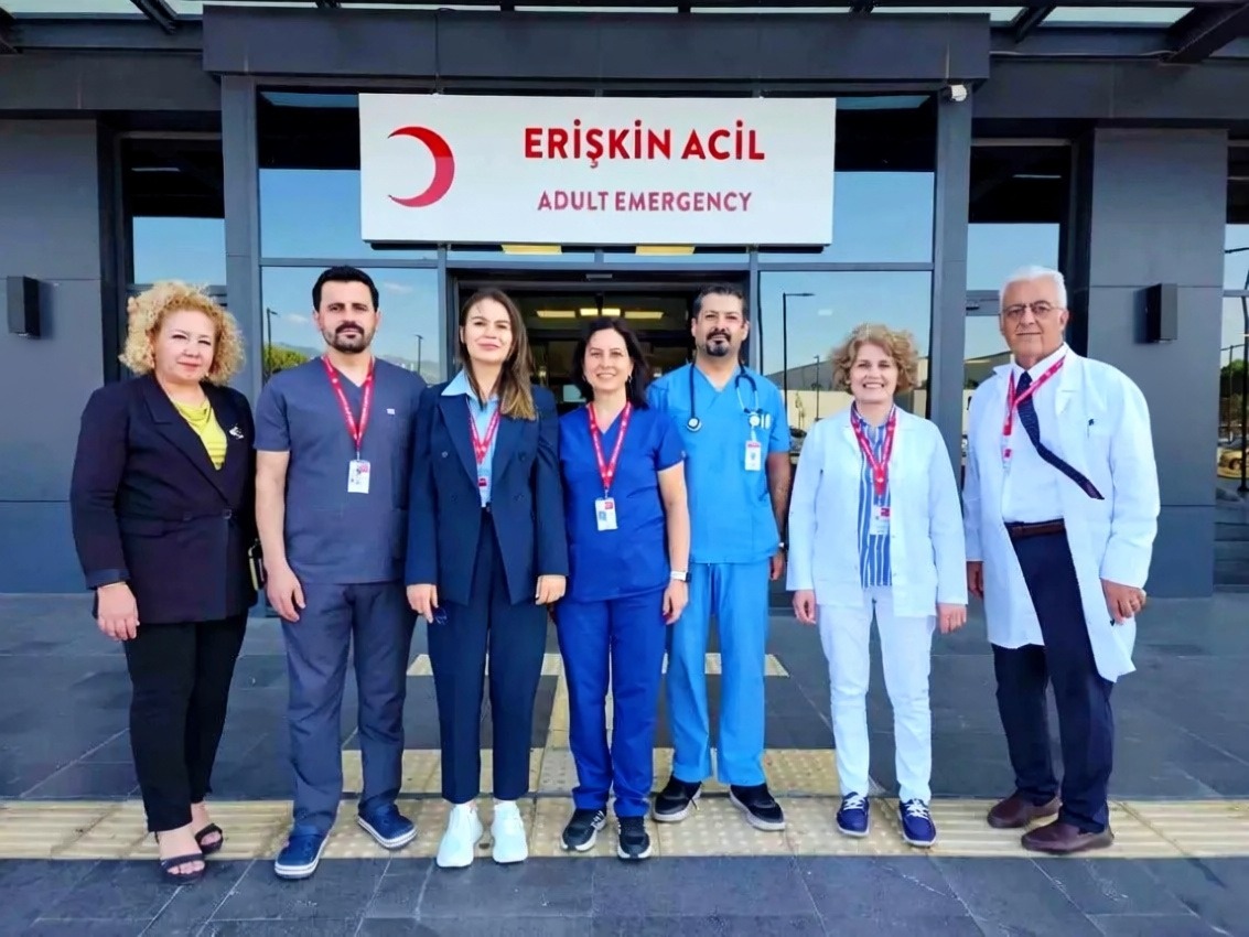 Aydın Şehir Hastanesi başhekimi acil servis hizmetlerini inceledi