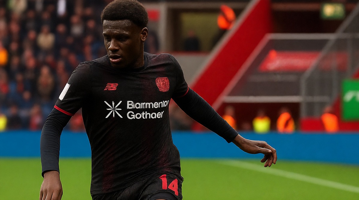 Beşiktaş'ın anlaşmaya vardığı Ernest Poku İstanbul'a geldi