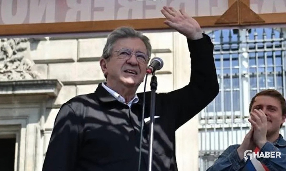 Fransız aday Melenchon NATO operasyonlarına karşı çıkacağını açıkladı