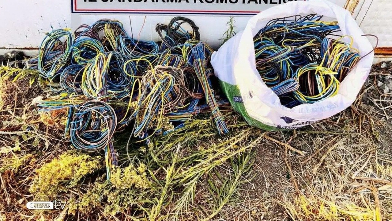 İzmir'de 7 ayrı kablo hırsızlığı olayına karışan 3 şüpheli tutuklandı
