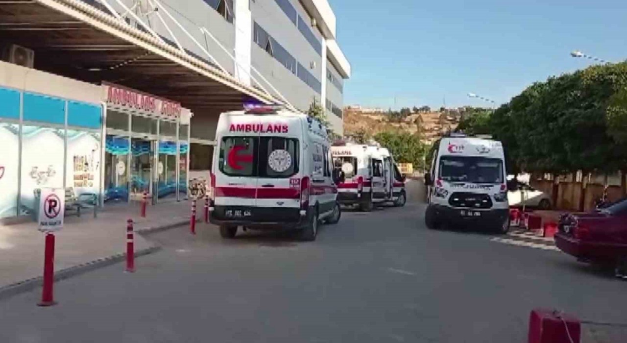 Adıyaman'da 20 işçi dışarıdan sipariş edilen yemek sonrası hastaneye kaldırıldı