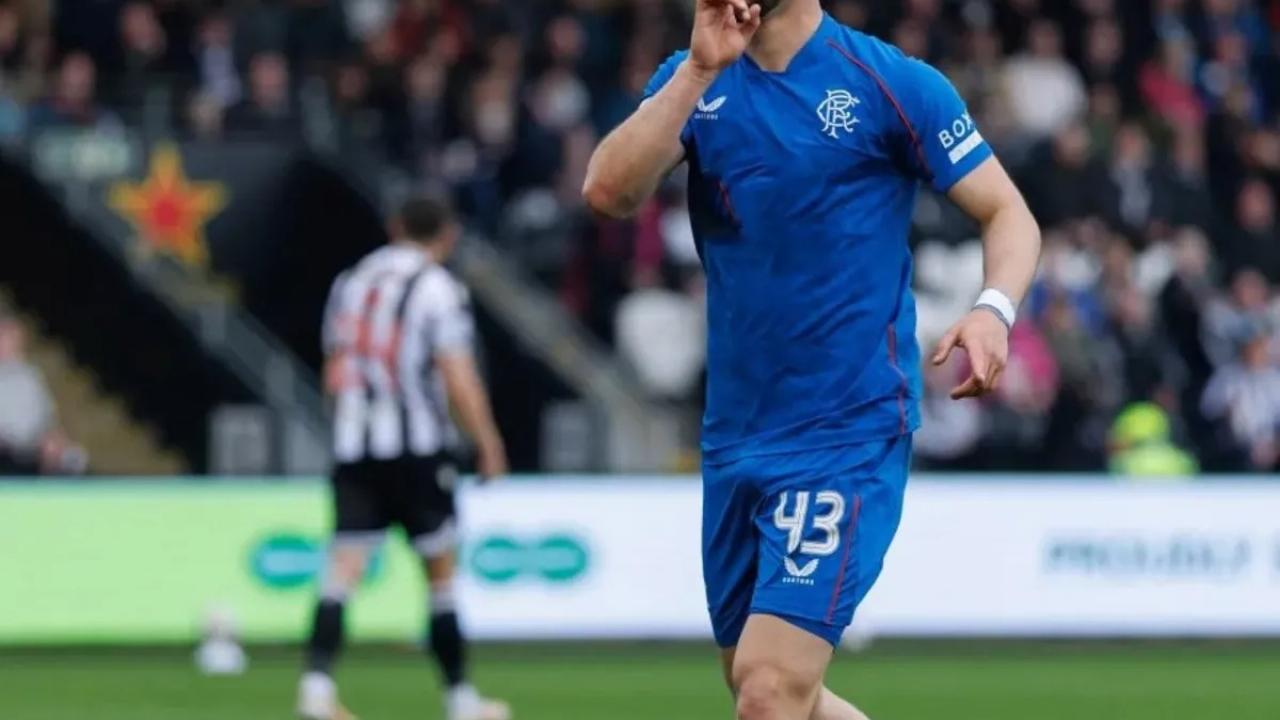 Rangers oyuncusu Nicolas Raskin Beşiktaş teklifini reddettiğini açıkladı