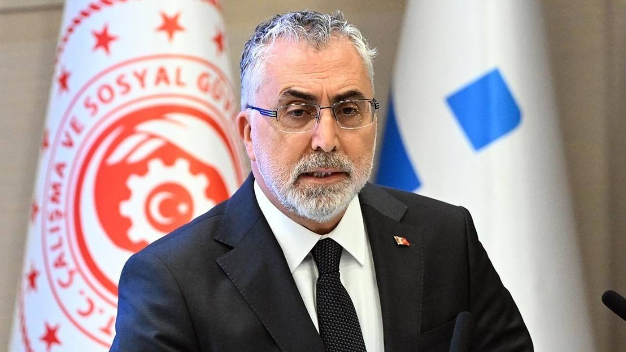 Bakan Işıkhan GÜÇ Programı ile 3 yılda 3 milyon gence ulaşmayı hedefliyor