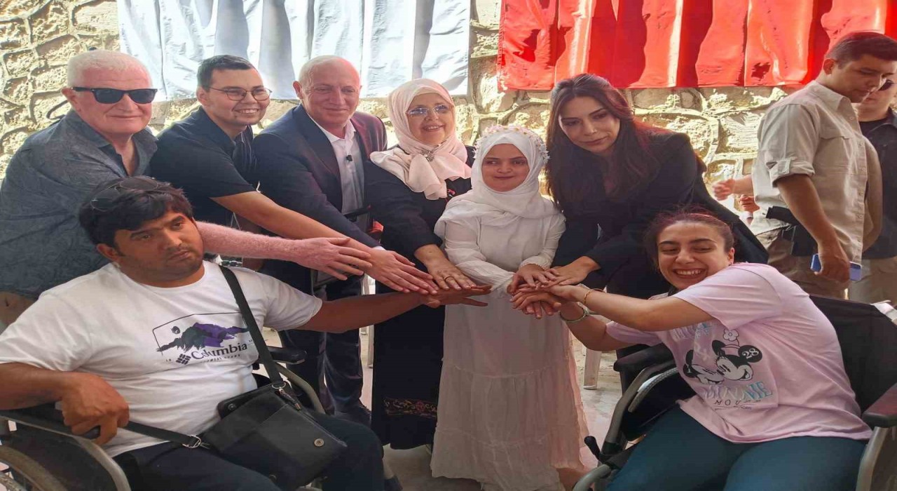 Babadağ'ın tarihi dokusu özel ihtiyaçlı bir çocuğun şiiriyle tanıtılıyor