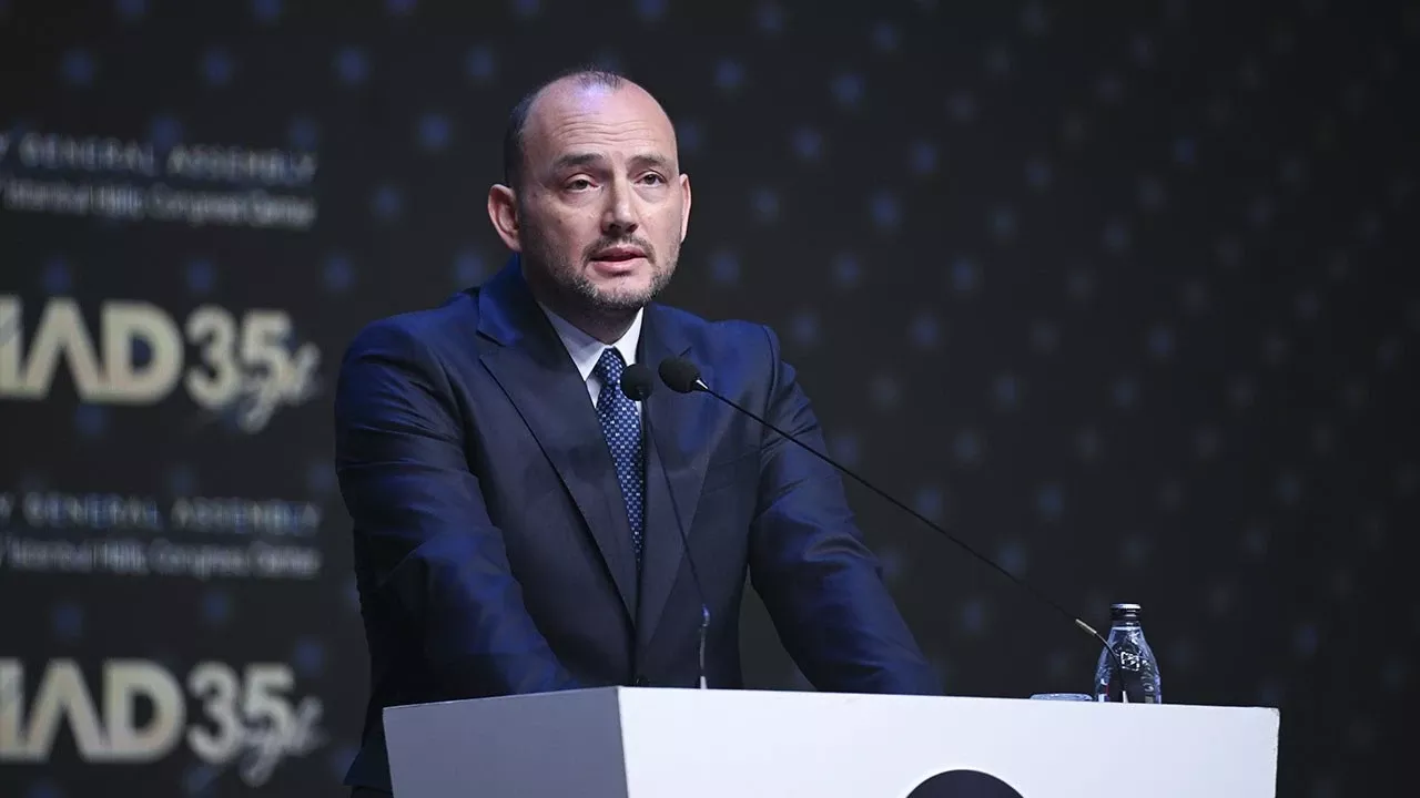 MÜSİAD Başkanı Özdemir yıl sonuna kadar 100 baz puanlık faiz indirimini makul buldu