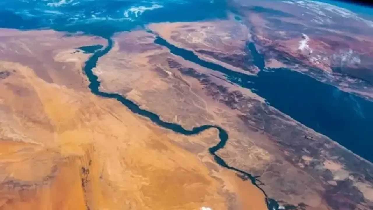 Mısır, Etiyopyalı danışmanı istenmeyen kişi ilan ederek 48 saat süre verdi