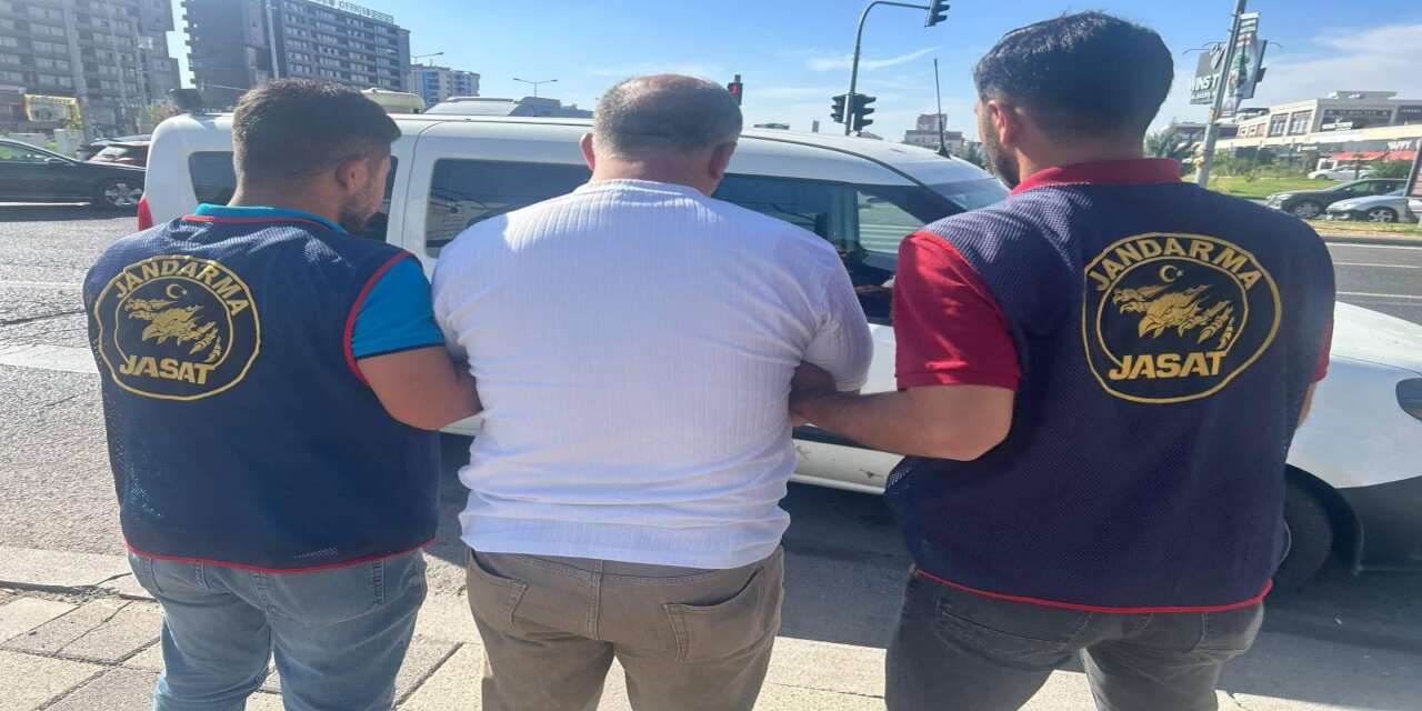 Diyarbakır'da jandarma ekiplerince 86 firari yakalandı
