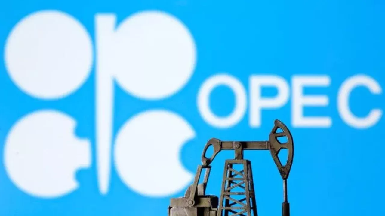 Irak OPEC+ üretim kotasının 6 milyon varile çıkarılmasını talep etti