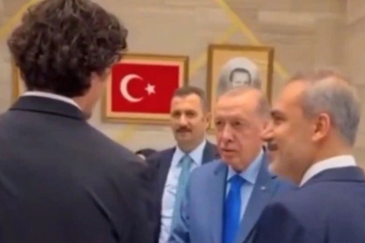 Cumhurbaşkanı Erdoğan'dan Cedi Osman'a Ankara'da maç ve transfer daveti