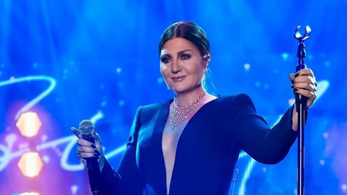 Sibel Can, sosyal medyadaki görüntüleri nedeniyle sahne düzenini değiştiriyor