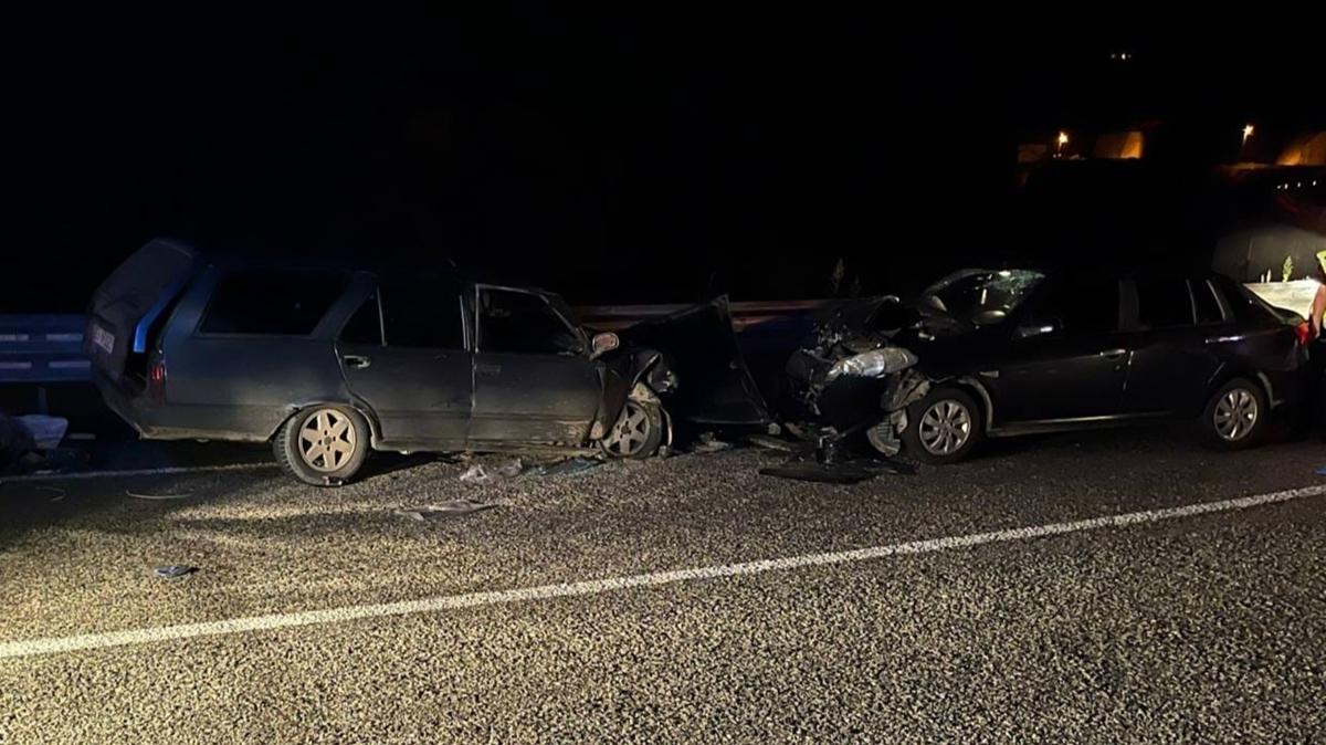 Giresun'un Espiye ilçesinde iki otomobilin çarpışması sonucu 1 kişi öldü