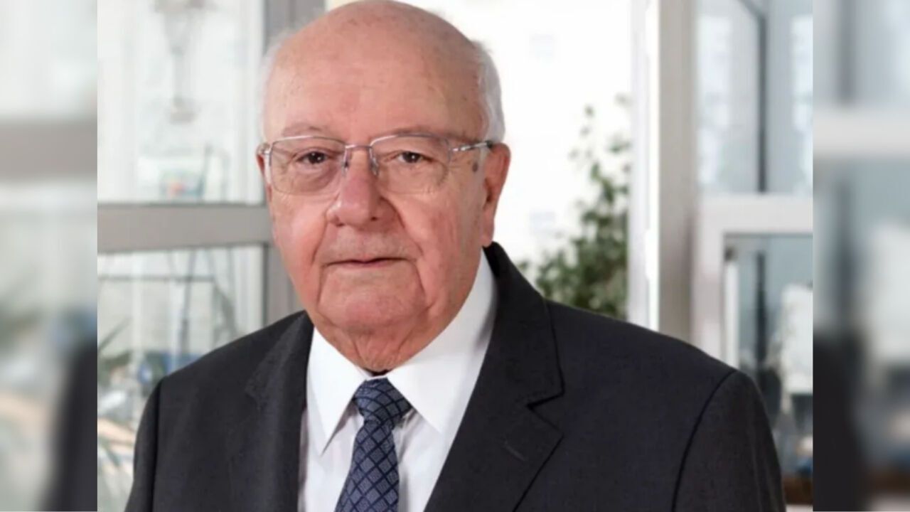 Menteşe Belediye Başkanı Gonca Köksal Aras Yeni Parti'ye geçti