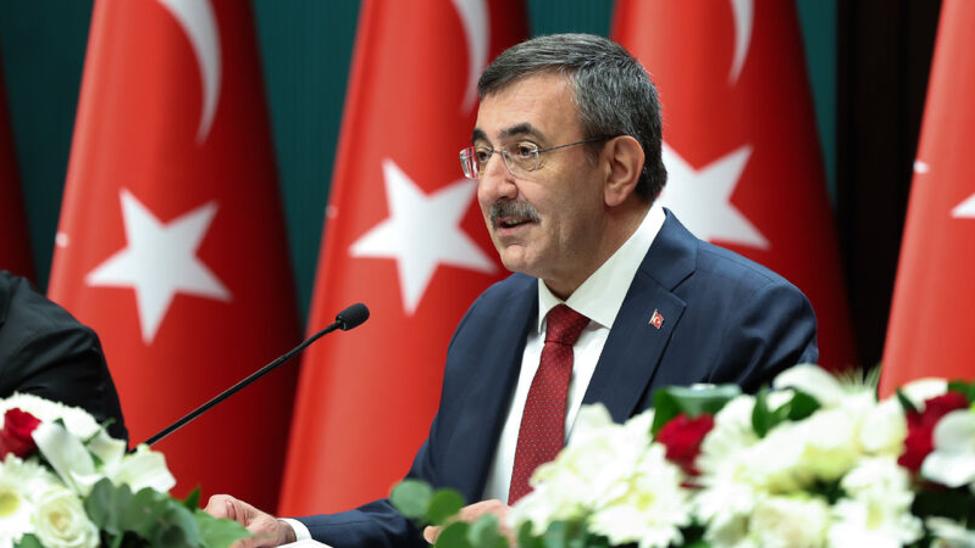 Cevdet Yılmaz Macar Devrimi'nin 70. yılı için Macaristan'a gidecek