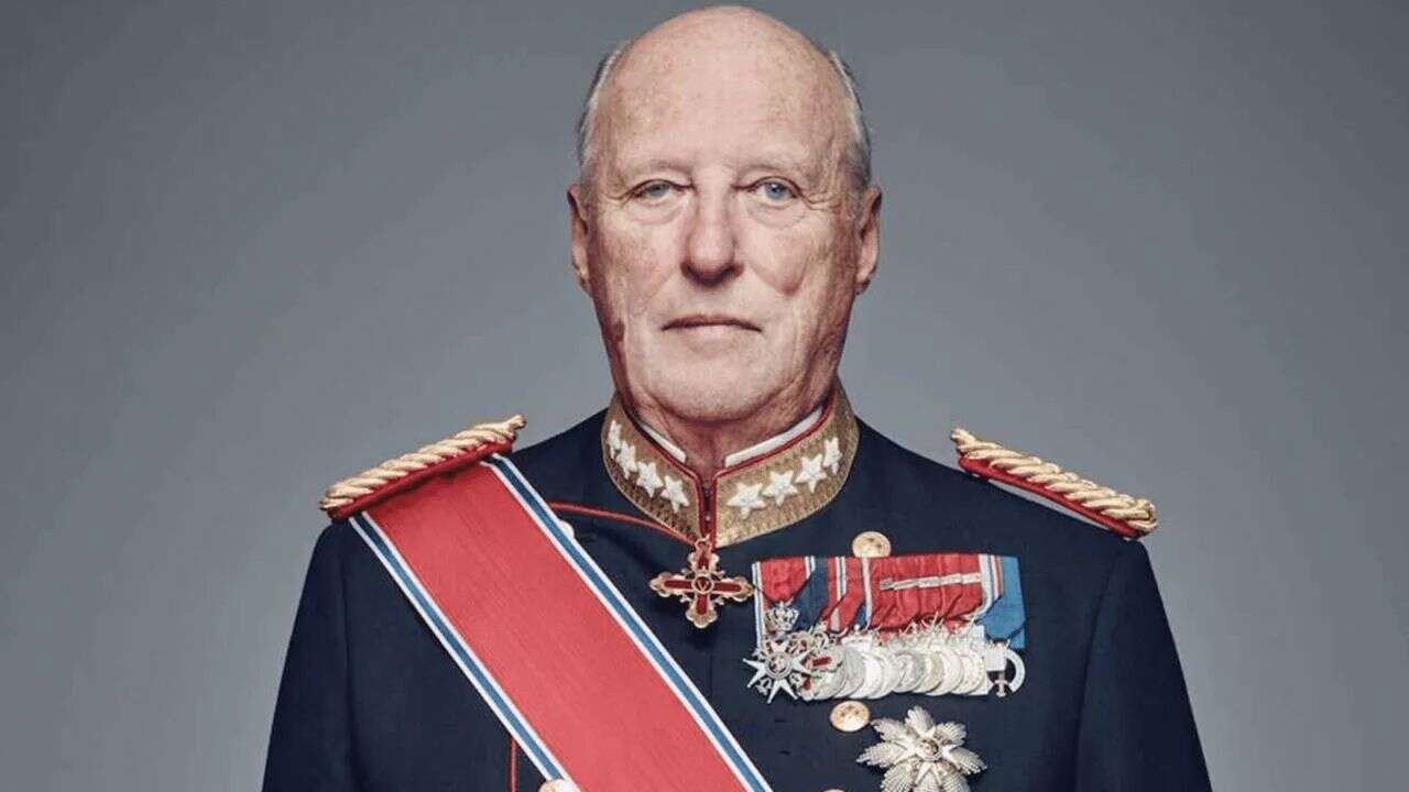 Norveç Kralı 5. Harald vücudundaki sıvı birikimi nedeniyle hastaneye kaldırıldı