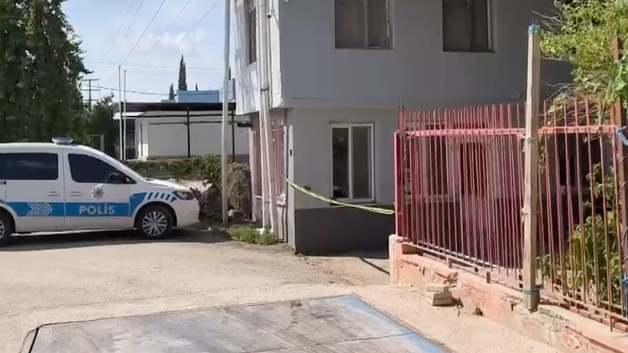 Adana'da iş yeri sahibi ofisinde tabancayla vurulmuş halde ölü bulundu