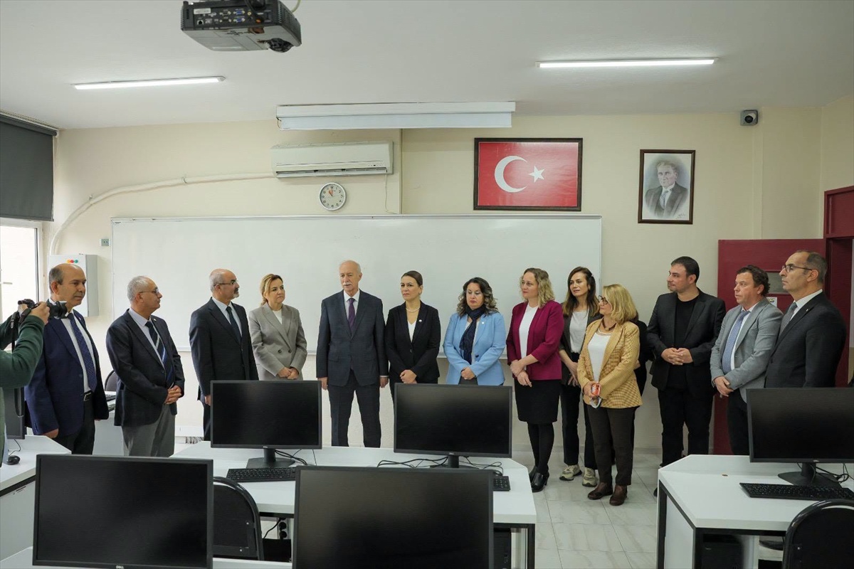 Trakya Üniversitesi İİBF bünyesinde NetLab Bilgisayar Laboratuvarı açıldı