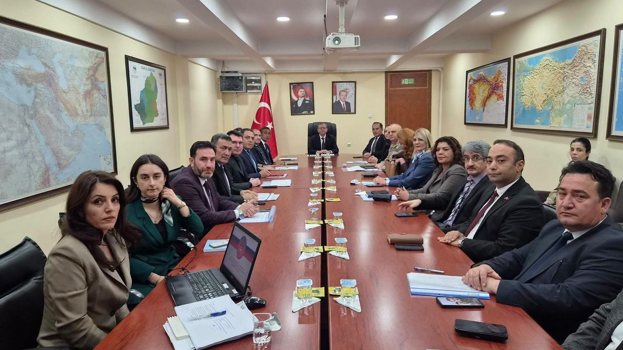 Kars'ta kadına yönelik şiddetle mücadele için kurumlar arası koordinasyon toplantısı