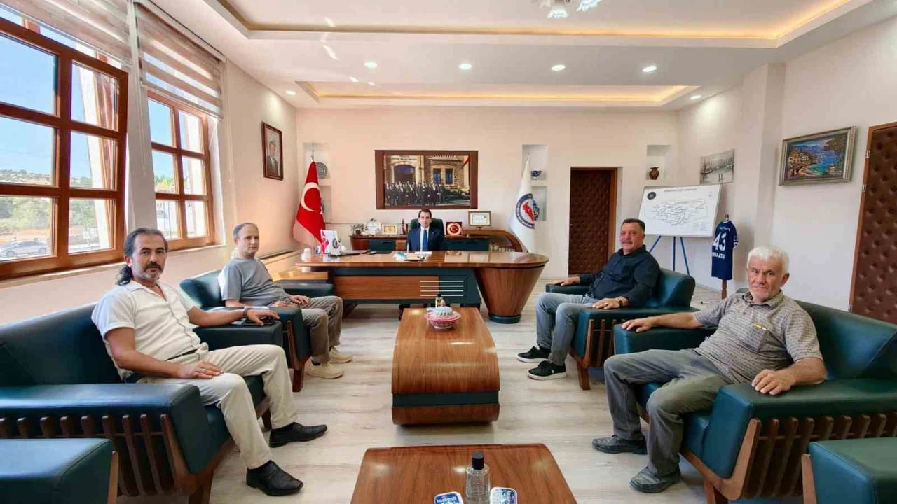 Hisarcık'ta köylerin altyapı ve üstyapı ihtiyaçları görüşüldü