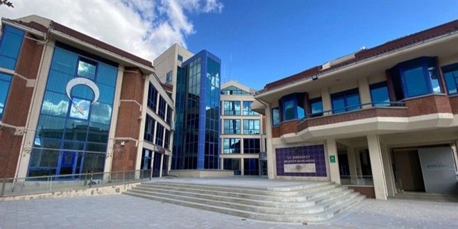 Çerkezköy Belediye Başkanı Vahap Akay'ın AK Parti'ye geçeceği iddia edildi